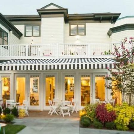 The Gallery Hotel Greenport Esterno foto